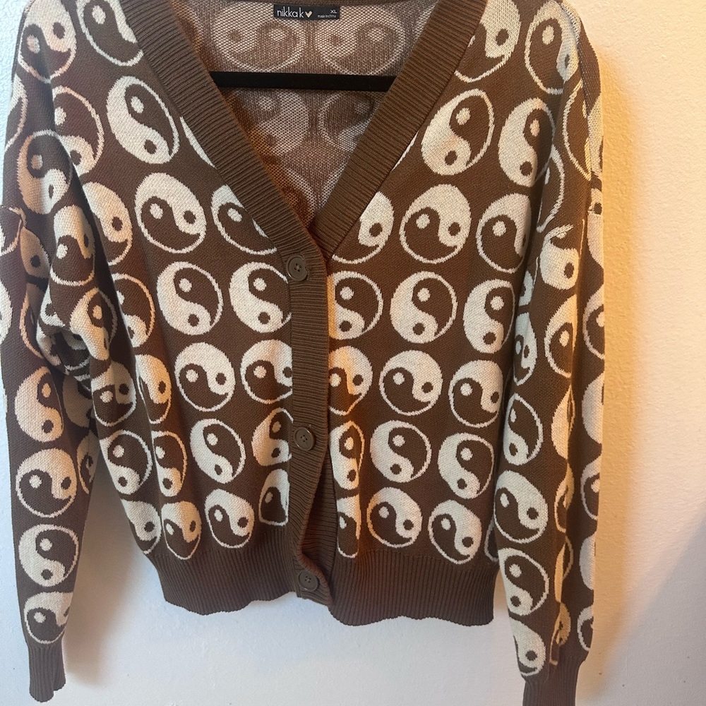 Yin Yang Cardigan in Brown and Cream